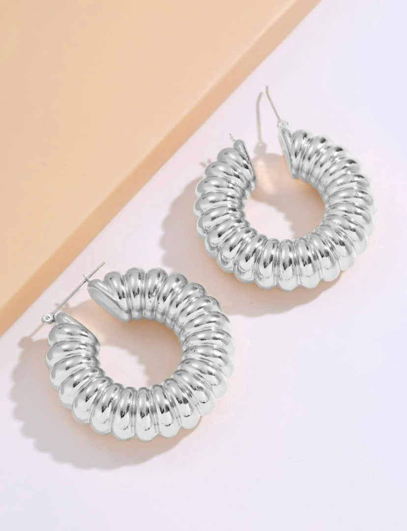Mia Hoops Silver